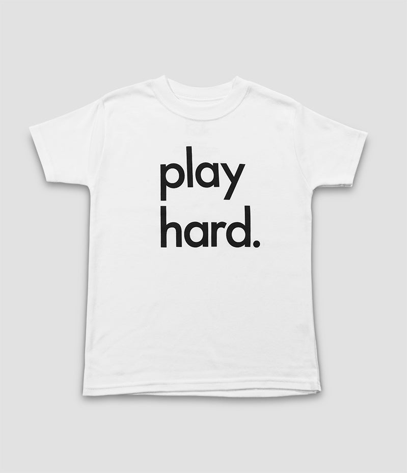 Play Hard Kids Tee – White (4-5 & 5-6 years) - Nor–Folk